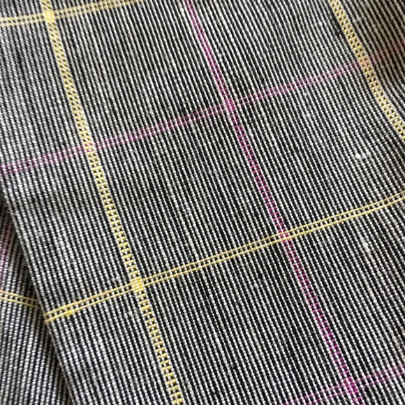 Suit - Picture 6 of 8